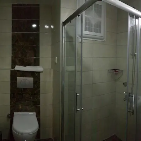 Midi̇ Family Sui̇Tes Aparthotel 3*