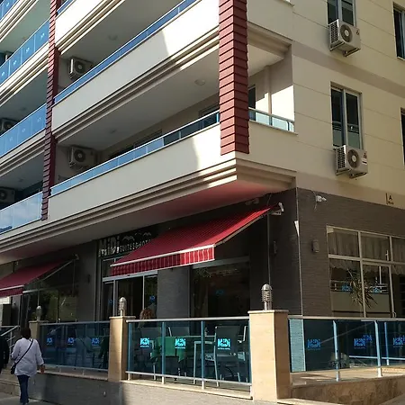 Apart Otel Midi̇ Family Sui̇Tes